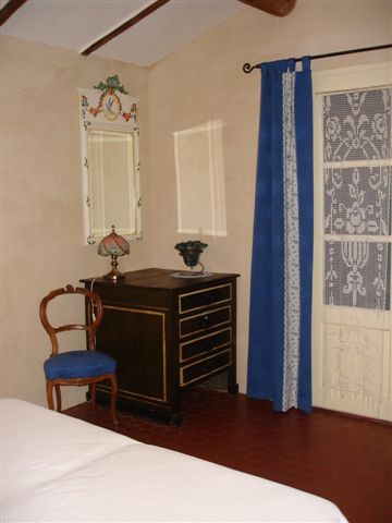 Chambre 1 au rez de chaussée